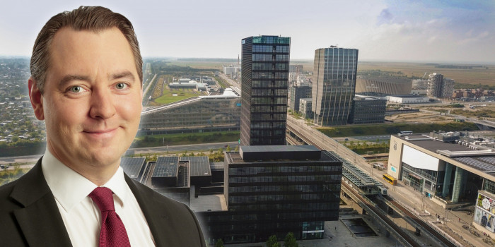 Henrik Bastman in front of the the office property Ferring/Neroport in Ørestad City. The image is a montage.