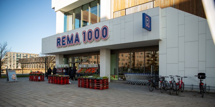 Rema 1000 sells 64 properties in Denmark.